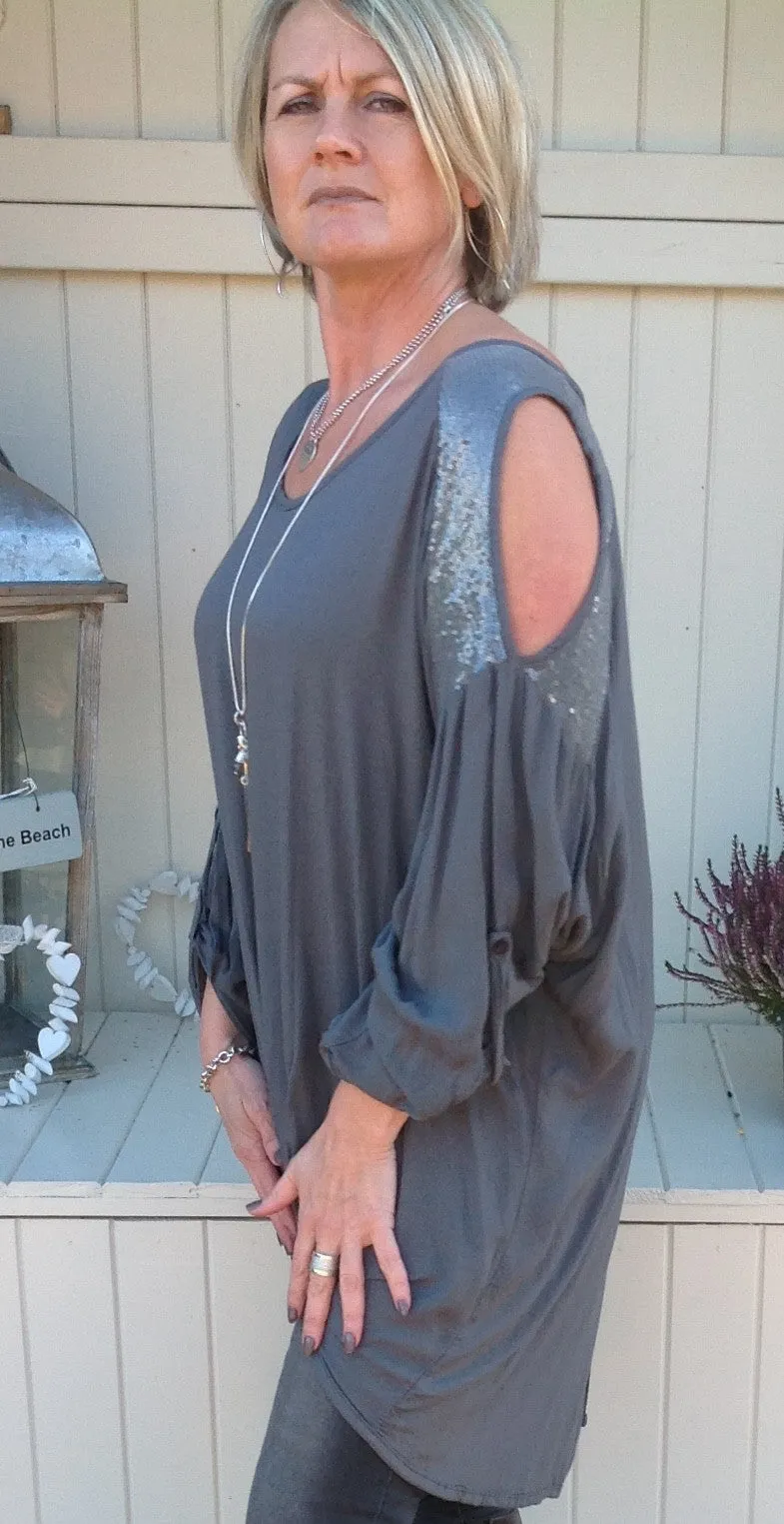 Abruzzo Sequin Top Soft in Charcoal