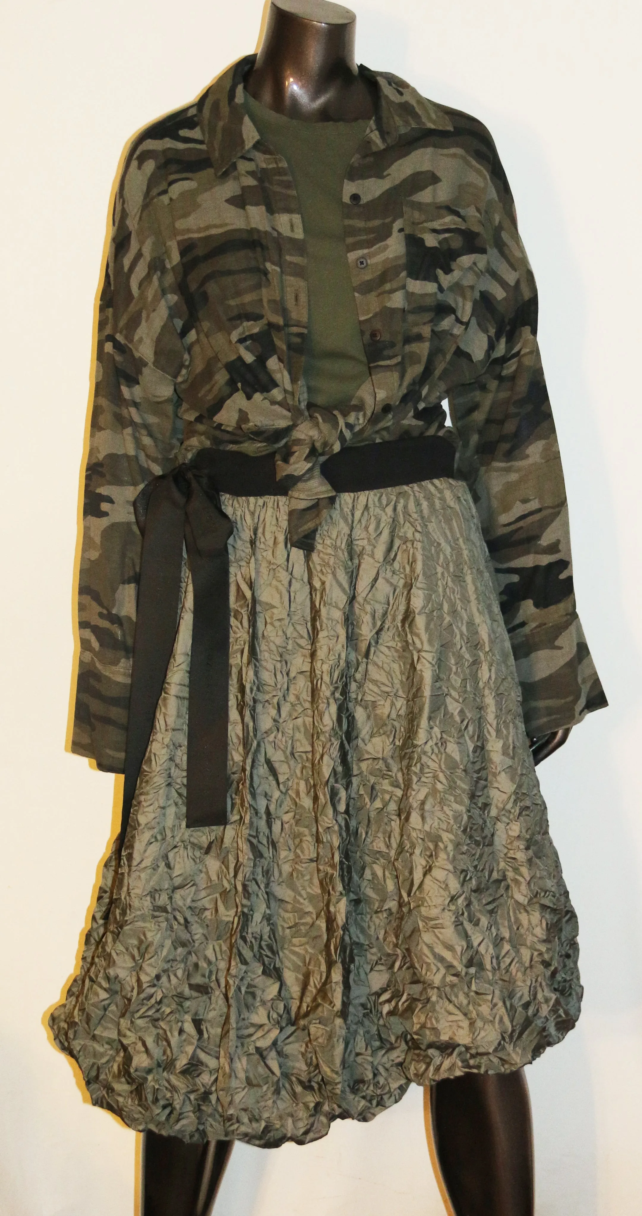 Asymmetrical Bubble Hem Skirt