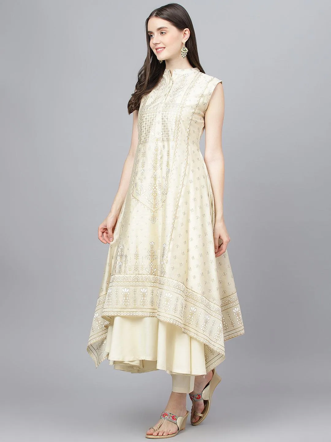 Jashvi Cream Chanderi kurta Pant Set with Net Dupatta