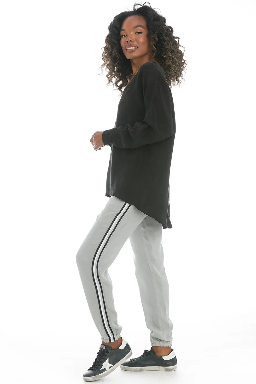 Long Sleeve V Neck Pullover