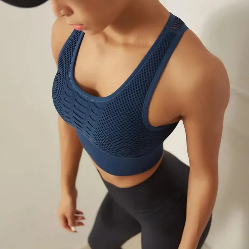 Mesh Sports Bra for Active Women: Stay Comfortable and Stylish