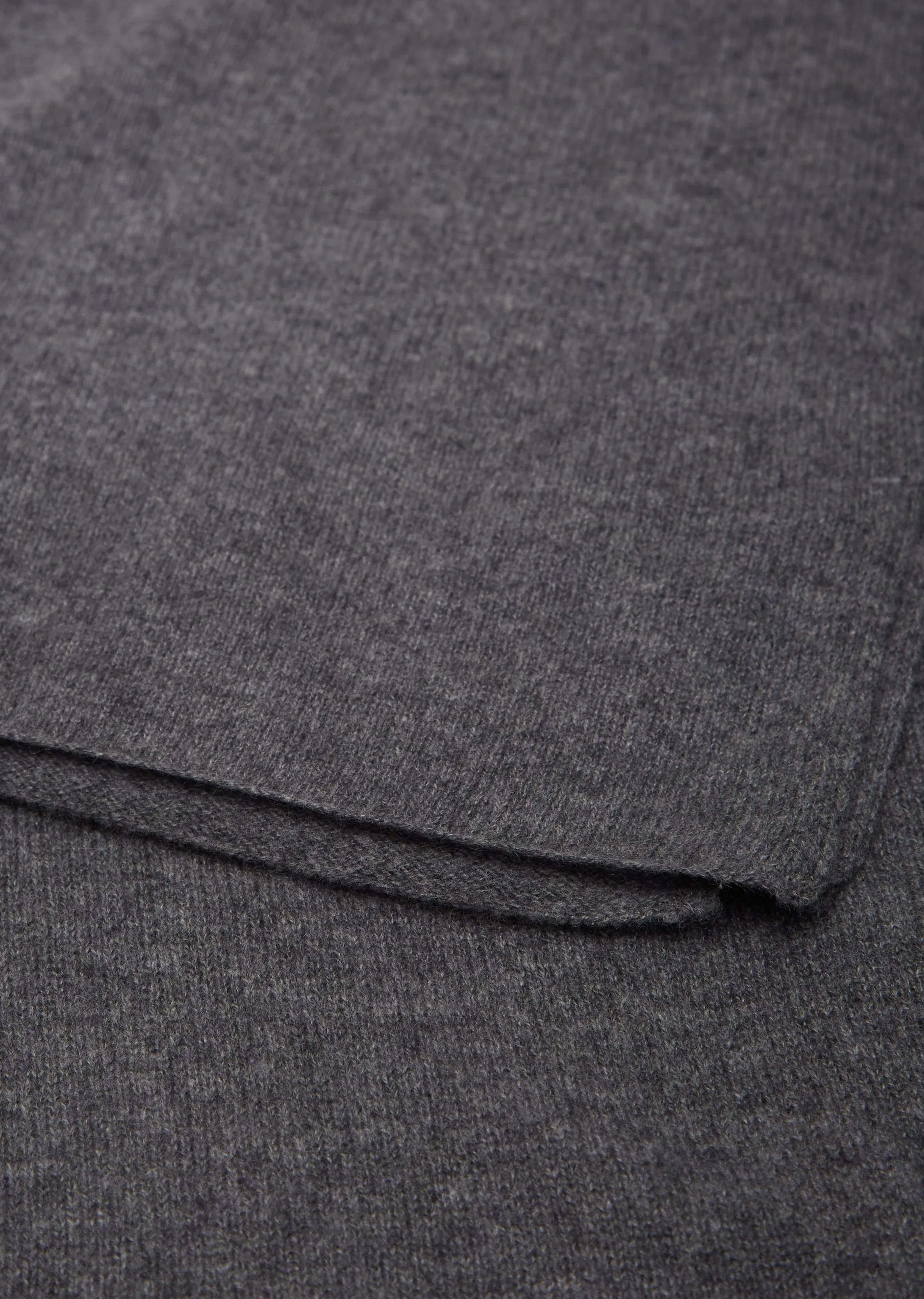Paris Scarf — Graphite