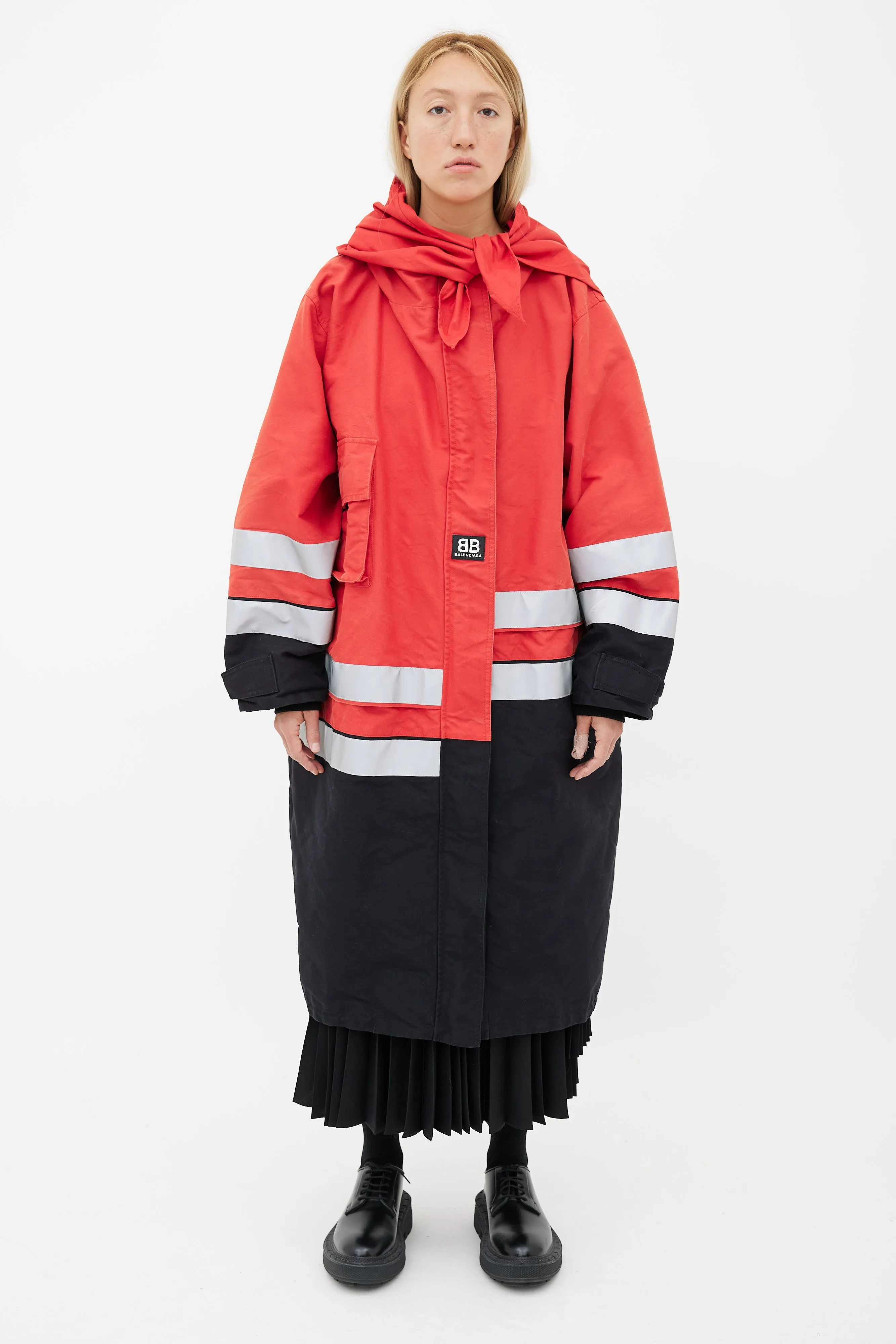 Resort 18 Red & Black Canvas Pulled Parka