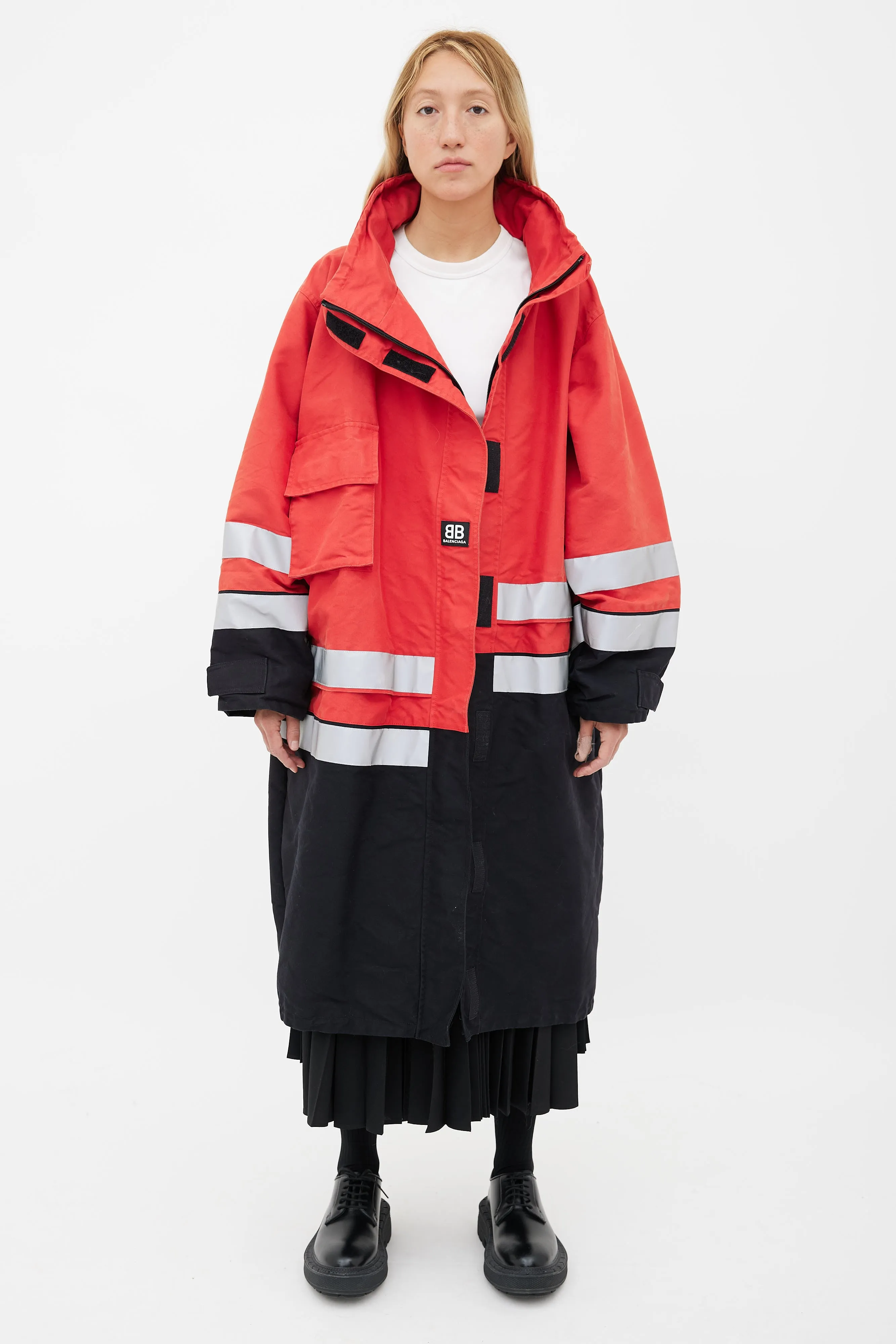 Resort 18 Red & Black Canvas Pulled Parka