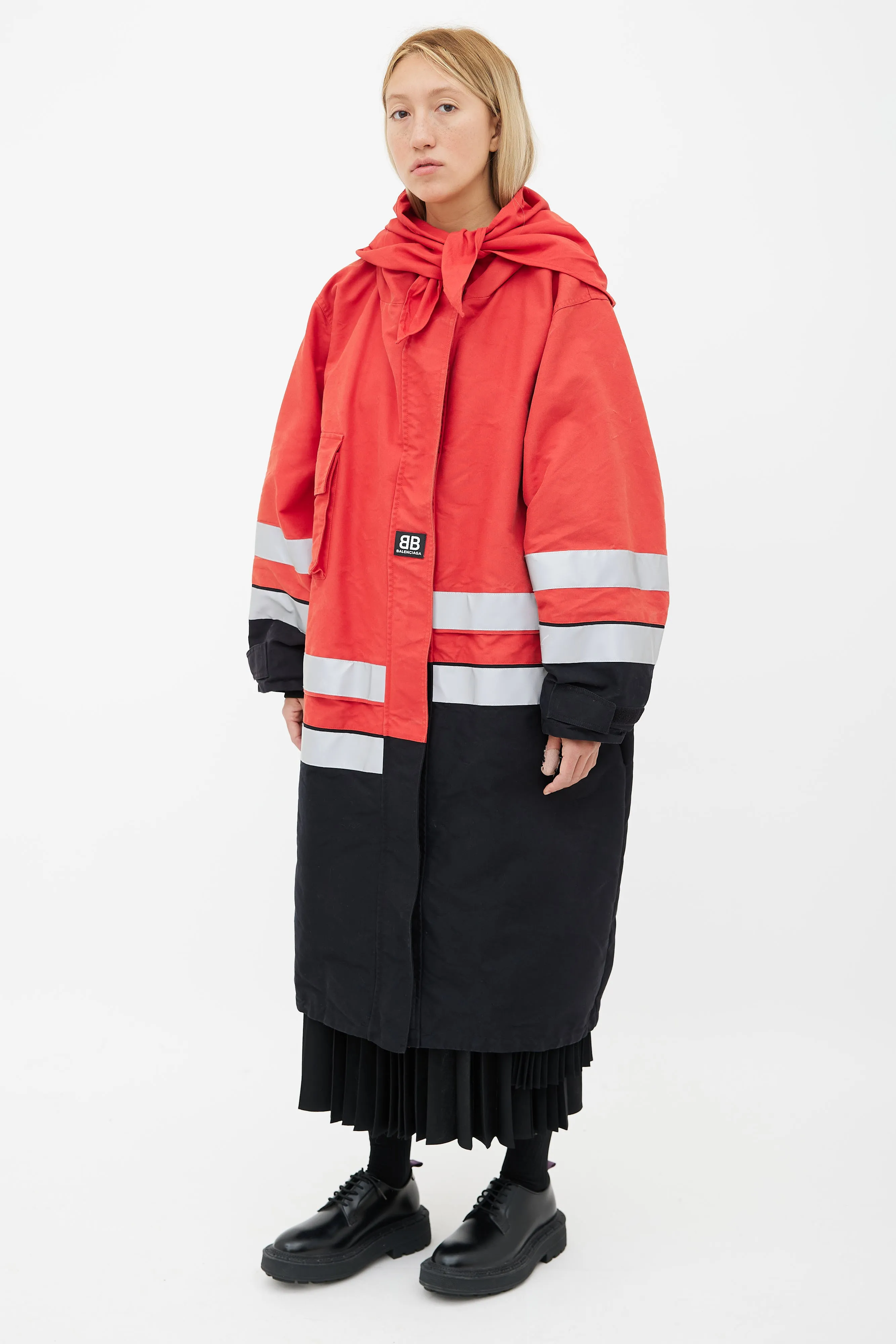 Resort 18 Red & Black Canvas Pulled Parka