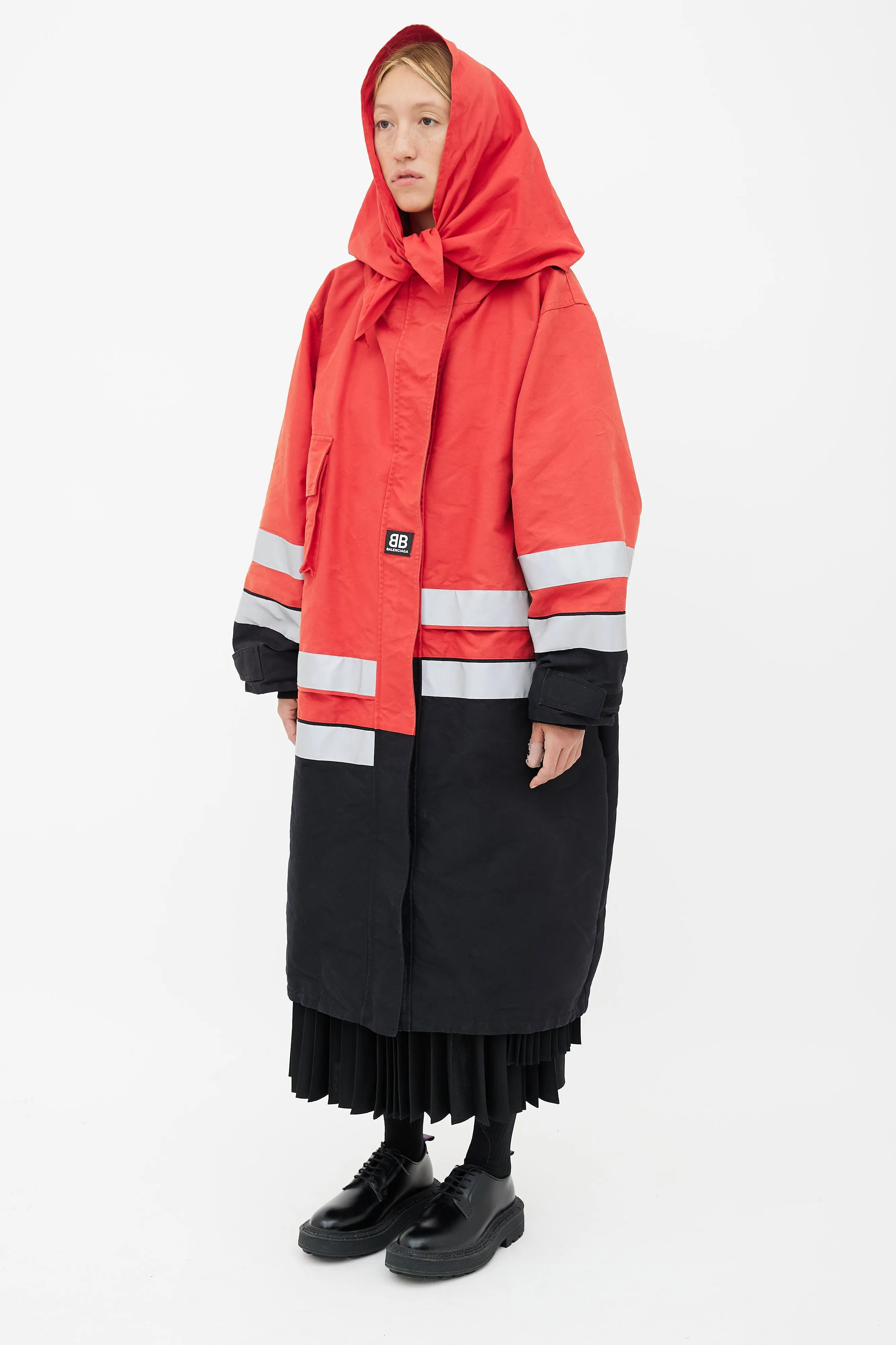 Resort 18 Red & Black Canvas Pulled Parka