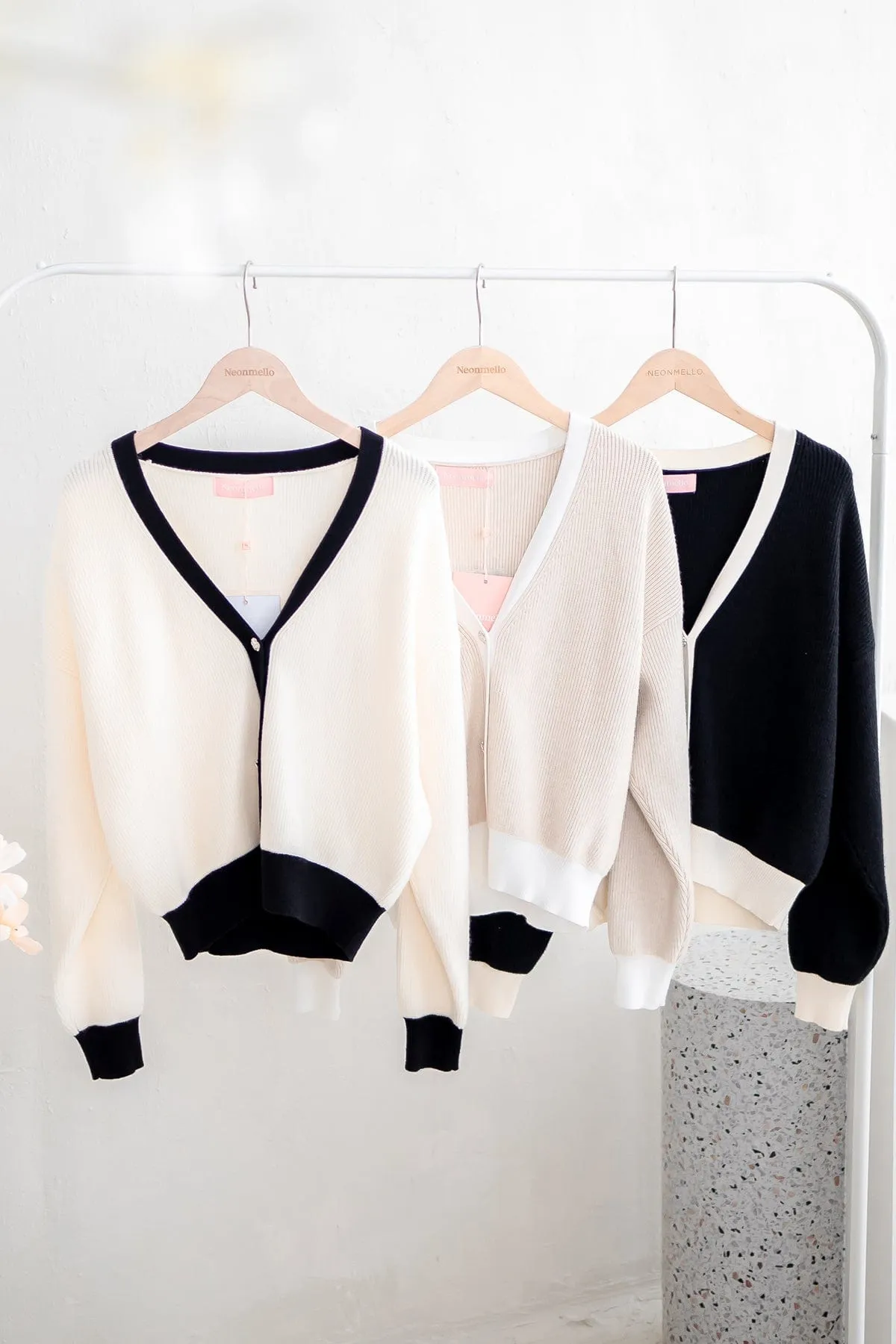 REVERIE CONTRAST PULLOVER CARDIGAN IN CREAM
