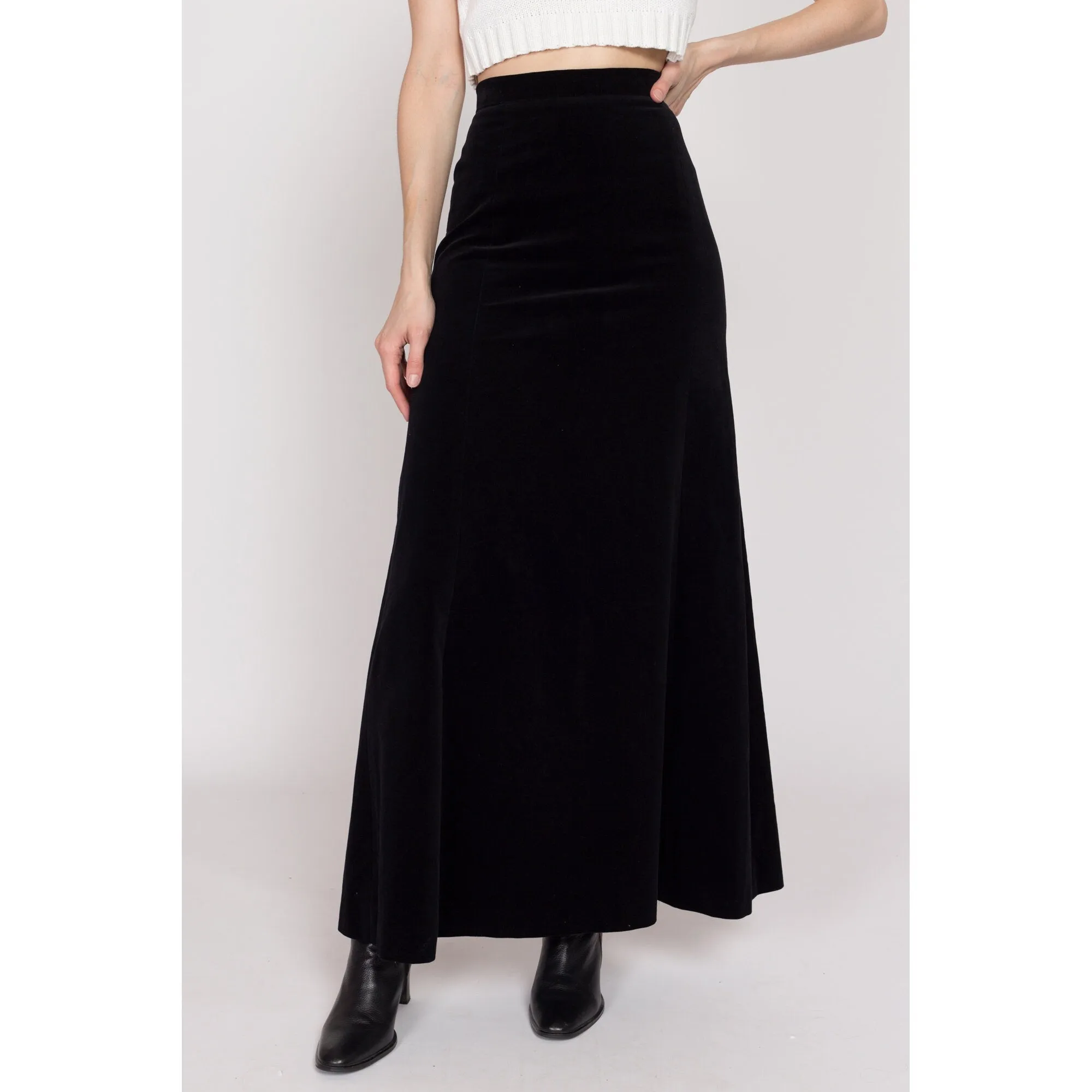 Small 70s Black Velvet Maxi Skirt 26.5"