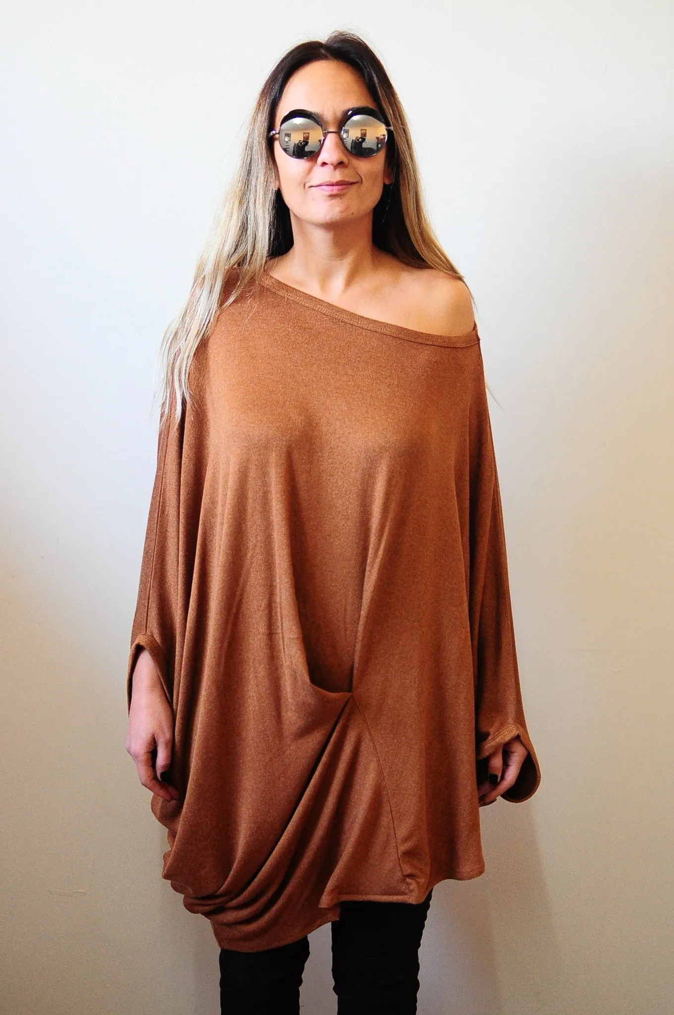 Women's Twisted Top / Loose Casual Cotton Blouse