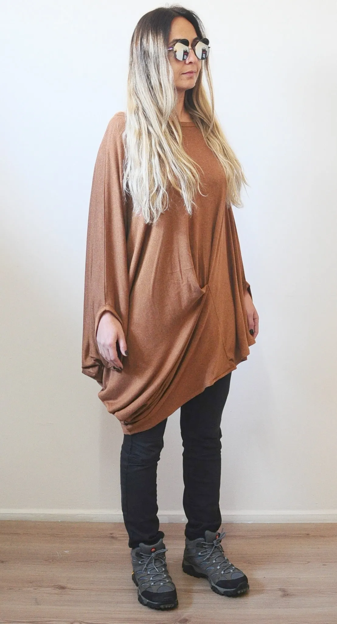 Women's Twisted Top / Loose Casual Cotton Blouse